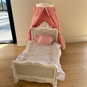 AG doll Samantha bed and bedding